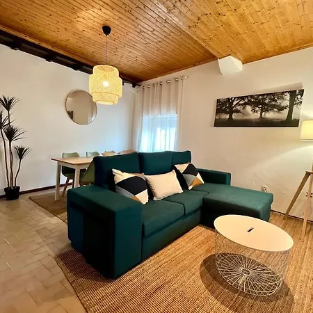 Escapada Amarela Et Detente * Santa Barbara (Lisbon)